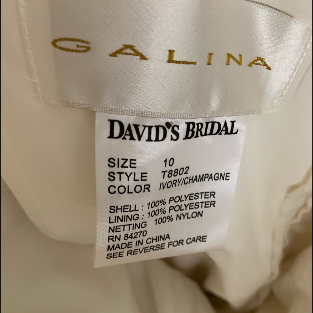 Tea length Bridesmaid dress size 10 cream colored, David's Bride